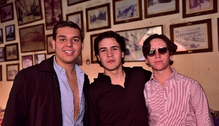  Moy Payán, Mauricio Buendía y Jacobo Payán.