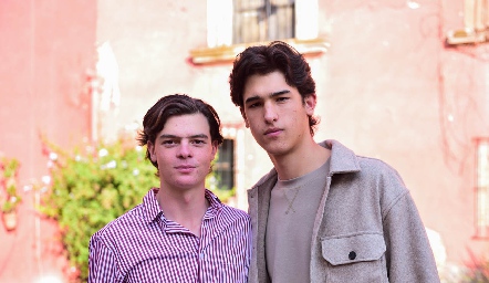  Juan Carlos Hernández y Esteban Artolózaga.