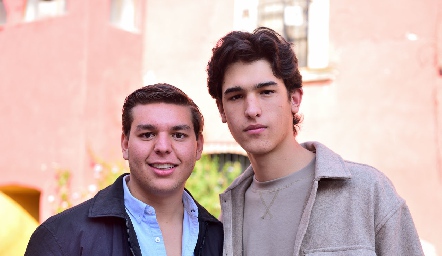 Moy Payán y Esteban Artolózaga.