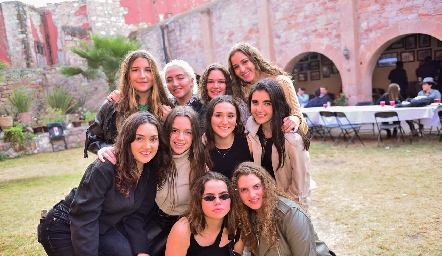  Cumple 18 de Joaquina Morales y Camila Meade.