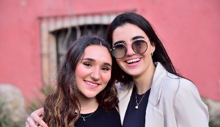  Cumple 18 de Joaquina Morales y Camila Meade.