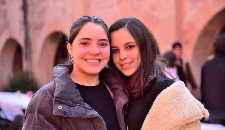  Carlota Nava y Ximena Delsol.