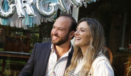  Armando Cosío y Paola Torre.