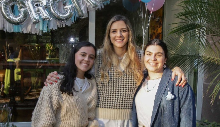  Montse Gómez, Pao Torre y Catalina Esper.