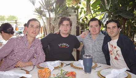  Marcelo Rodríguez, Saad Sarquis, Santiago Guevara y Jero Gómez.