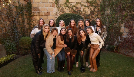  Vero Martínez, Yolis Navarro, Faustina Villarreal, María Cueli, Claudia Rodríguez, Ana Lu Díaz, Rommy Cocco, Mariana Pizzuto, Dani Fonseca, Priscila Medlich, Gaby Lambert, Claudia Pérez y Paola Dávila.