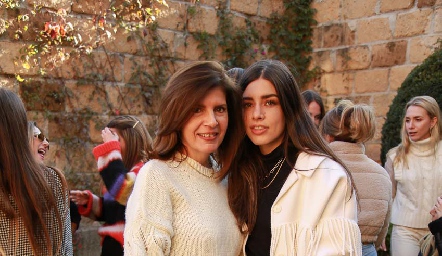  Ana Lucía Díaz con su hija Ana Lu Díaz Infante.