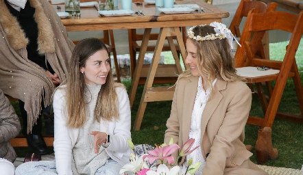  Elizabeth Treviño y Pau Poumian.