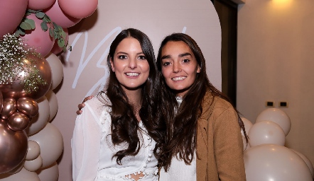  Gabriela González y Marianela Villasuso.