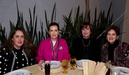  Martha Huerta, Lucía Martínez, Tere Barrera y Yusa Coulón.