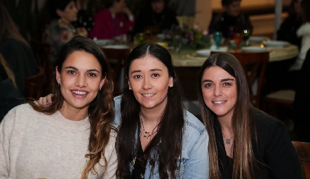  Marcela Díaz Infante, Aurora Martínez y María Palomar.