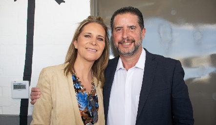  Araceli y Guillermo Alcocer.