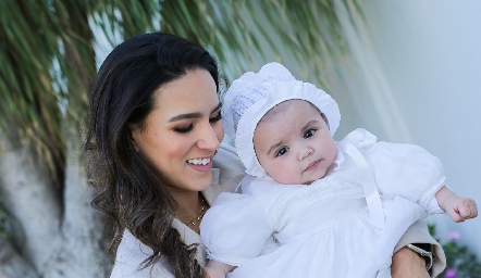  Sandra Villalobos con su hija Javiera.