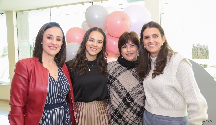  Marifer del Castillo, Bárbara Mejía, Pita Retes y Daniela Rivero.