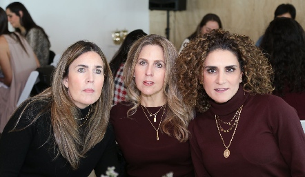  Gaby Berrón, Vero Berrón y Berenice Díaz Infante.