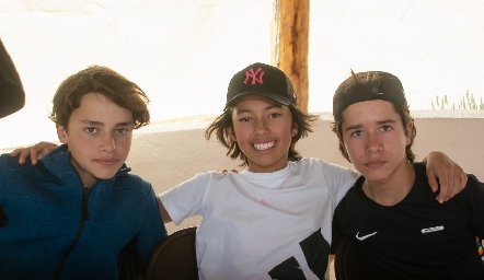  Santiago Torre, Alonso Canales y Fernando Rodríguez.