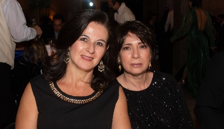  María Fer Martínez y Rocío Martínez.