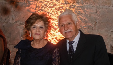   Rosa María Álvarez y Manuel Rodríguez.