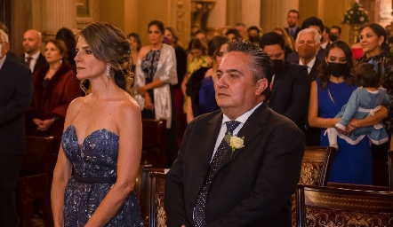  Rosy Rodríguez y Manuel Ascanio, papás de la novia.