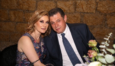  Margarita de los Santos y Miguel Ávalos.