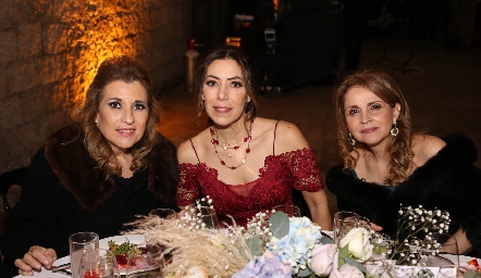  Carmen de Cerecedo, Anna Astrid Navarro y Anabel Gaviño.