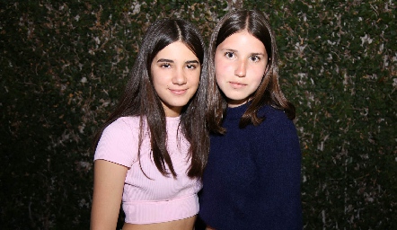 Carmina Güemes y Vane Elizondo.