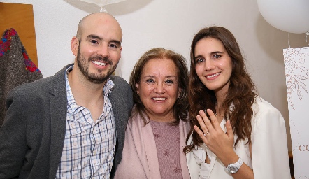  Alejandro Domínguez, Rosa Martha Portales y Mercedes Díaz.