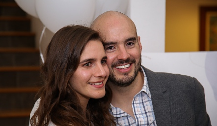  Mercedes Díaz y Alejandro Domínguez se van a casar. 