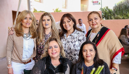  Araceli Foyo, Silvia Foyo, Alejandra Zulaica, Mónica Martínez, Luz Elena Solana y Cristina Meade.