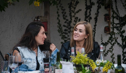  Lorena Ortiz y Gaby Hernández.
