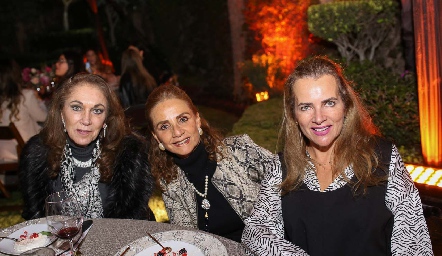 Juliy Abud, Beatriz Rangel y Patricia del Bosque.