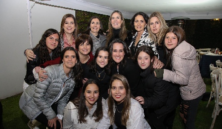 Despedida de solteros de Alberto Kasis y Bárbara Mejía.