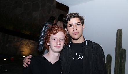  Diego Ruiz y Andrés Martínez.