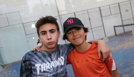  Rodrigo Abaroa y Alonso Canales.