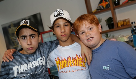  Rodrigo Abaroa, Mickey , Francisco Torres.