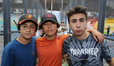  Miguel Delgado, Alonso Canales y Rodrigo Abaroa.