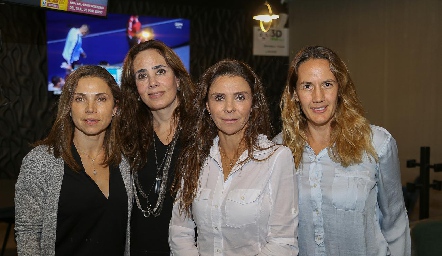  Mayra Ortega, Cristina Chevaile, Lupita Mercado y Ana Cristina Ortiz.