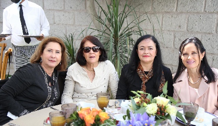  Patricia Santos, Mariana Sánchez, Norma Morales y Alejandra Gutiérrez.