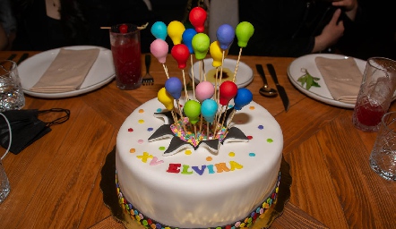 Fiesta de cumpleaños Elvira.
