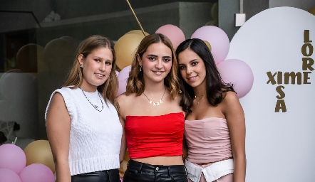 Isabela Galván, Lorenza Hinojosa y Ximena Delsol.