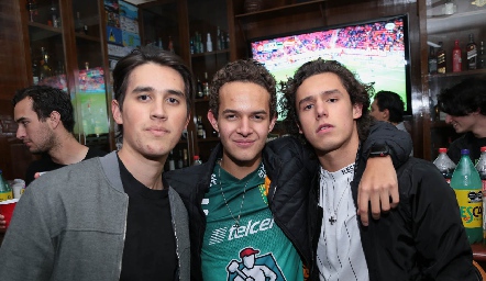  Marcelo Rodríguez, Alex Leos y Juan Pablo Ruiz.