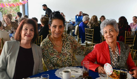  Olga Rolin, Ana Luisa Lujambio y  Margarita Cataño.