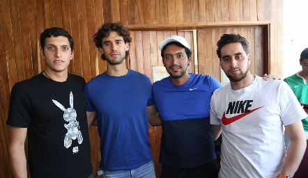  Santiago Madrid, Marcelo Gutiérrez, Andrés Siller y Diego Rodríguez.