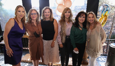  Bienvenida a la familia para Ana María Hernández.