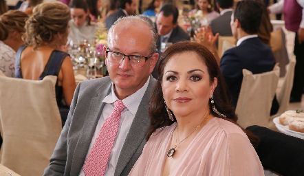  Javier y Mónica Michel.