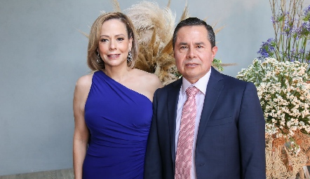  Carmen Esponda y César Contreras.