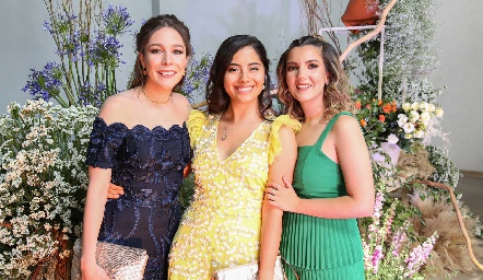  Lorena de la Parra, Fabiola Aguillón y Mimí Navarro.