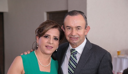  Ana Emelia Tobías y Alejandro Pérez.
