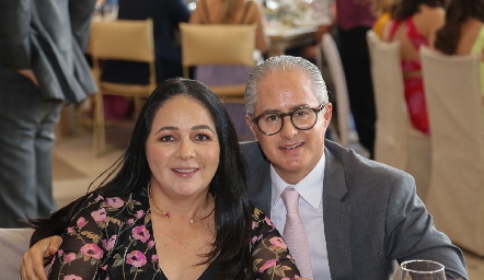  Claudia y Jorge Aldrett.