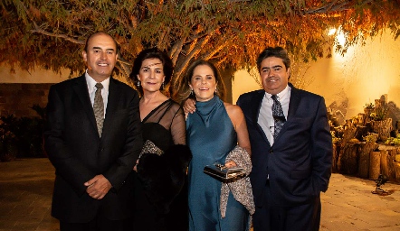 Fernando Pérez, Coco Mendizábal, Patricia Fernández y Paco Leos.